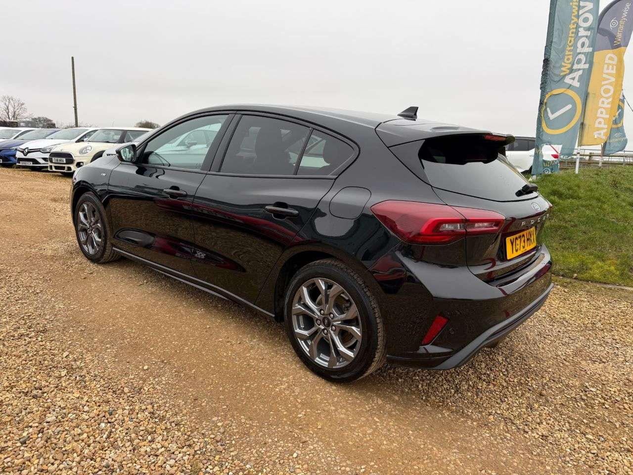 2023 FORD FOCUS 2023 FORD FOCUS