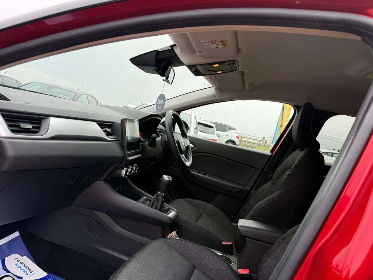 A 2022 RENAULT CAPTUR 1.0 TCe evolution SUV 5dr Petrol Manual Euro 6 (s/s) (90 ps) A 2022 RENAULT CAPTUR 1.0 TCe evolution SUV 5dr Petrol Manual Euro 6 (s/s) (90 ps)