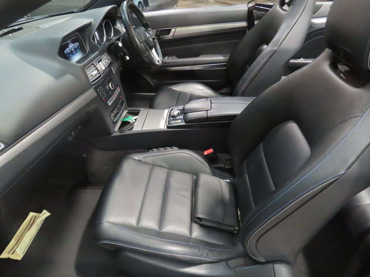 A 2016 MERCEDES-BENZ E-CLASS 3.0 E350d V6 AMG Line Edition (Premium) Cabriolet 2dr Diesel G-Tronic+ Euro A 2016 MERCEDES-BENZ E-CLASS 3.0 E350d V6 AMG Line Edition (Premium) Cabriolet 2dr Diesel G-Tronic+ Euro