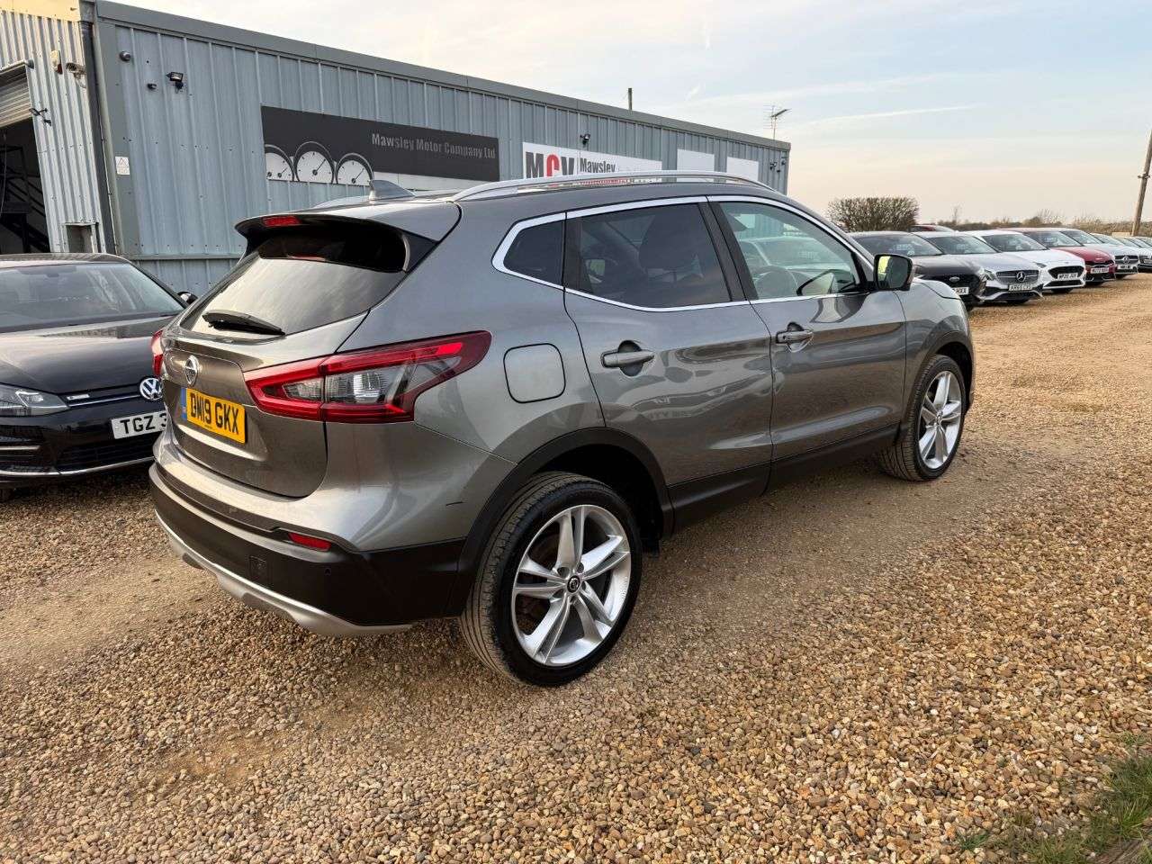 A 2019 NISSAN QASHQAI 1.3 DIG-T N-Motion SUV 5dr Petrol Manual Euro 6 (s/s) (160 ps) A 2019 NISSAN QASHQAI 1.3 DIG-T N-Motion SUV 5dr Petrol Manual Euro 6 (s/s) (160 ps)