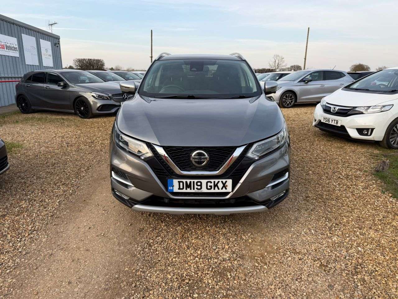 A 2019 NISSAN QASHQAI 1.3 DIG-T N-Motion SUV 5dr Petrol Manual Euro 6 (s/s) (160 ps) A 2019 NISSAN QASHQAI 1.3 DIG-T N-Motion SUV 5dr Petrol Manual Euro 6 (s/s) (160 ps)