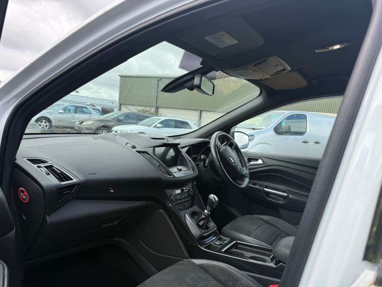 A 2017 FORD KUGA 2.0 TDCi EcoBlue ST-Line SUV 5dr Diesel Manual AWD Euro 6 (s/s) (180 ps) A 2017 FORD KUGA 2.0 TDCi EcoBlue ST-Line SUV 5dr Diesel Manual AWD Euro 6 (s/s) (180 ps)