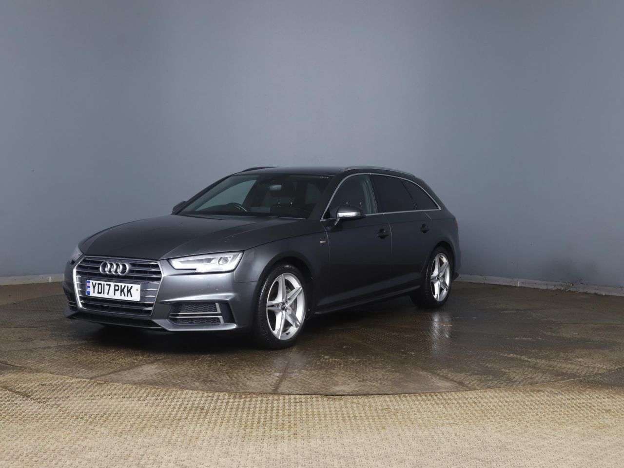 2017 AUDI A4 AVANT 2017 AUDI A4 AVANT