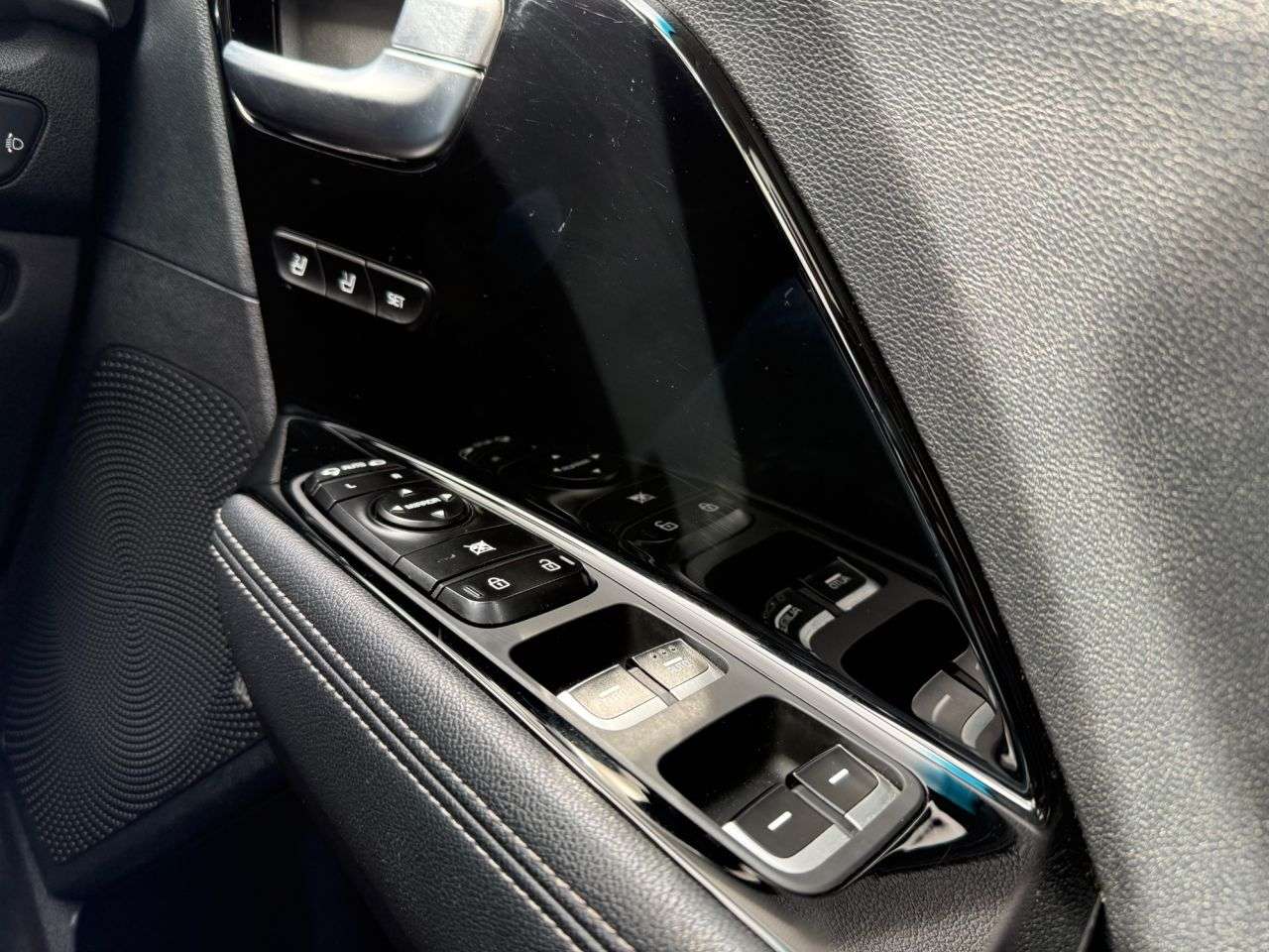 2020 KIA NIRO 2020 KIA NIRO