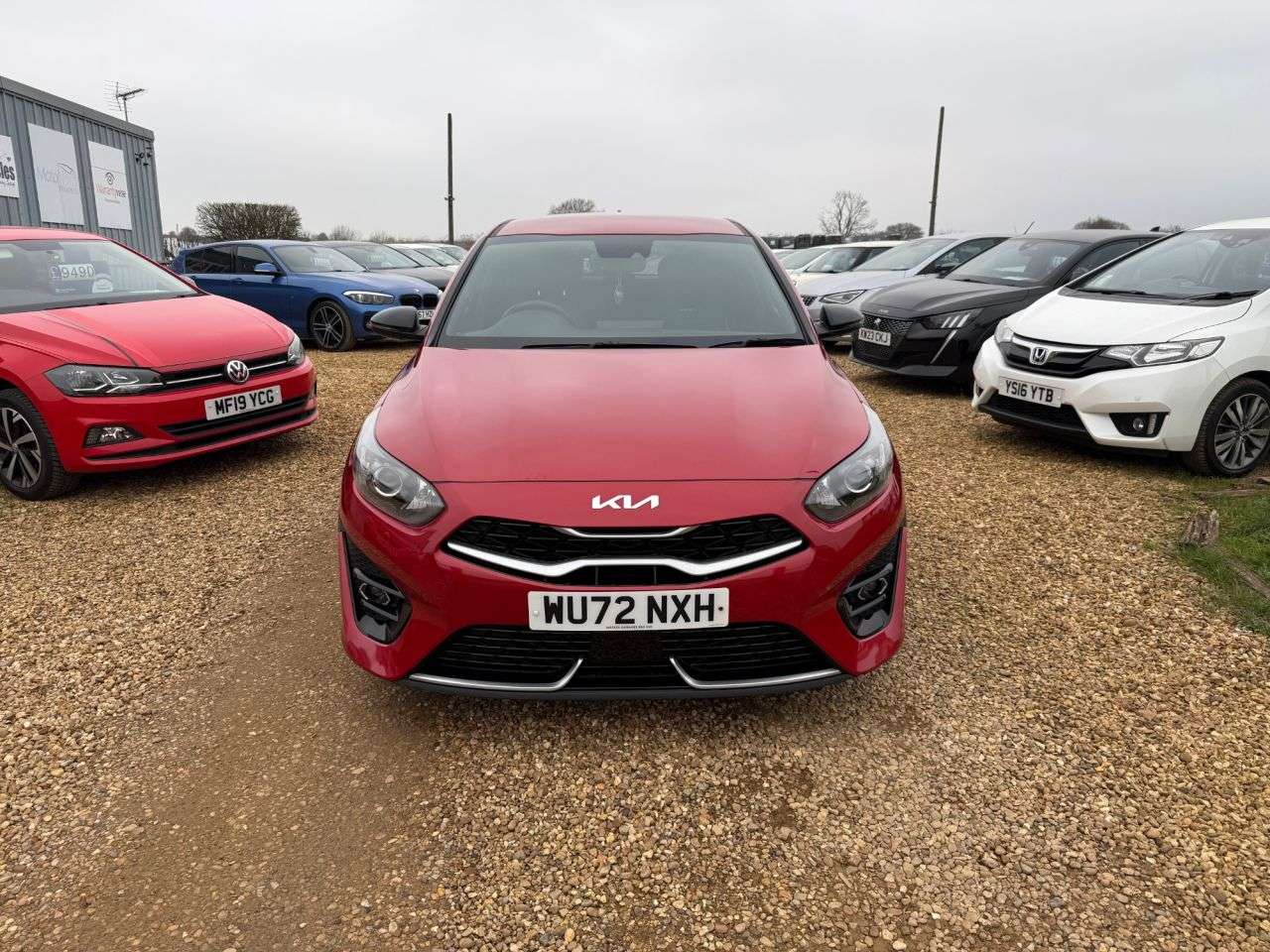 A 2022 KIA CEED 1.5 T-GDi GT-Line Hatchback 5dr Petrol Manual Euro 6 (s/s) (158 bhp) A 2022 KIA CEED 1.5 T-GDi GT-Line Hatchback 5dr Petrol Manual Euro 6 (s/s) (158 bhp)