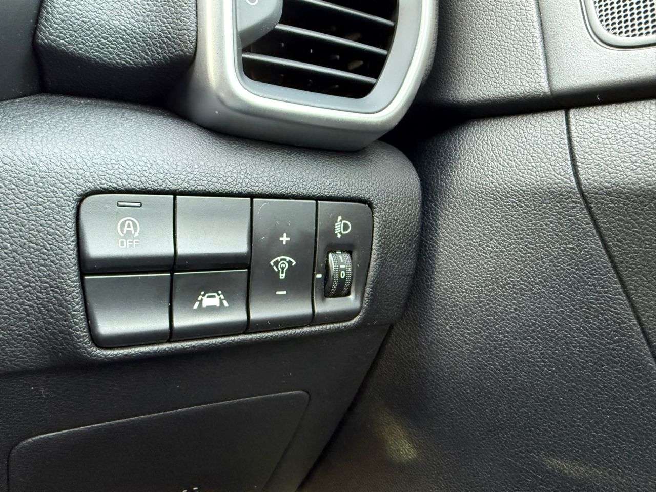 2021 KIA SPORTAGE 2021 KIA SPORTAGE