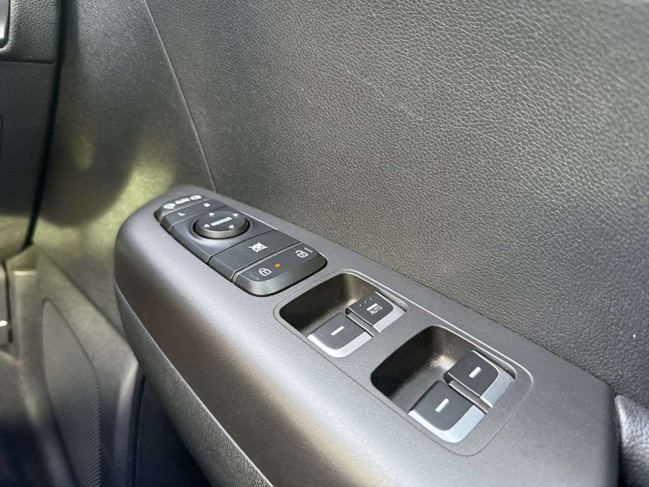 2021 KIA SPORTAGE 2021 KIA SPORTAGE