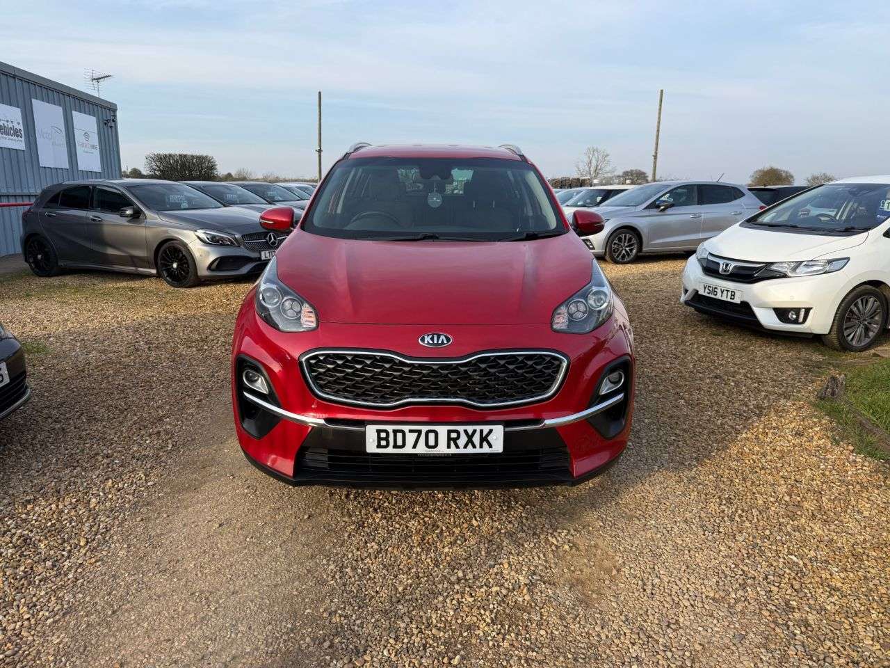 A 2021 KIA SPORTAGE 1.6 CRDi MHEV 2 SUV 5dr Diesel Hybrid DCT Euro 6 (s/s) (134 bhp) A 2021 KIA SPORTAGE 1.6 CRDi MHEV 2 SUV 5dr Diesel Hybrid DCT Euro 6 (s/s) (134 bhp)