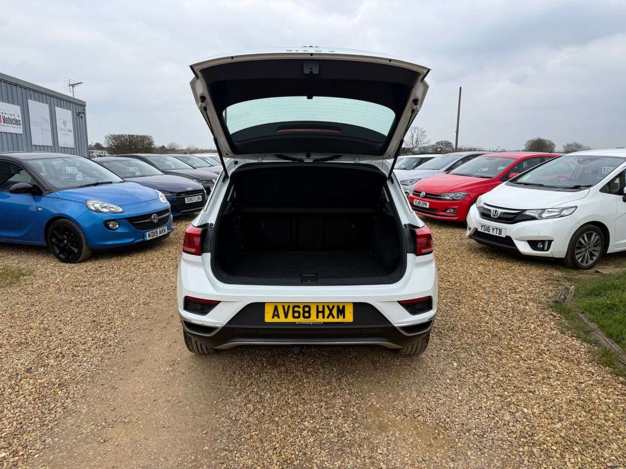 2018 VOLKSWAGEN T-ROC 2018 VOLKSWAGEN T-ROC