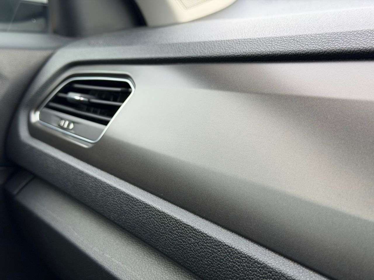 2018 VOLKSWAGEN T-ROC 2018 VOLKSWAGEN T-ROC
