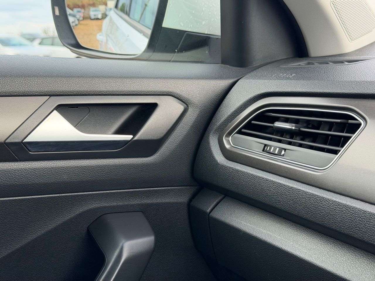 2018 VOLKSWAGEN T-ROC 2018 VOLKSWAGEN T-ROC