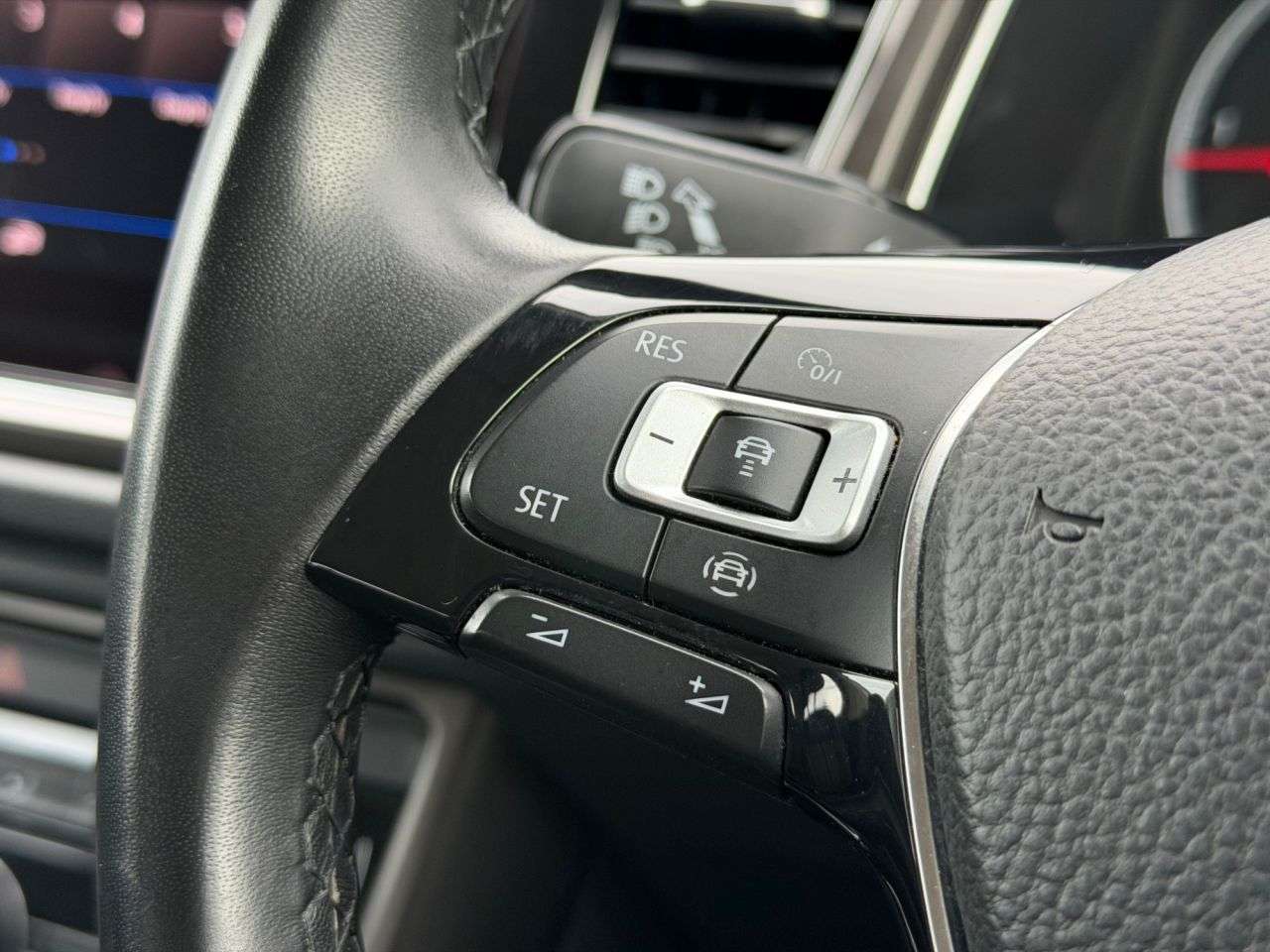 2018 VOLKSWAGEN T-ROC 2018 VOLKSWAGEN T-ROC