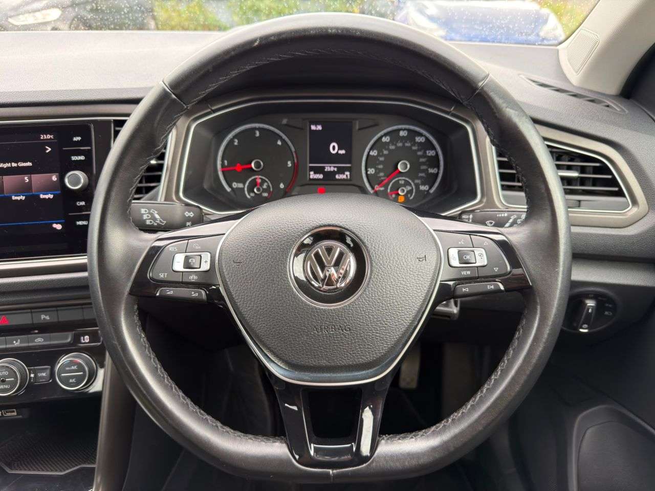 2018 VOLKSWAGEN T-ROC 2018 VOLKSWAGEN T-ROC