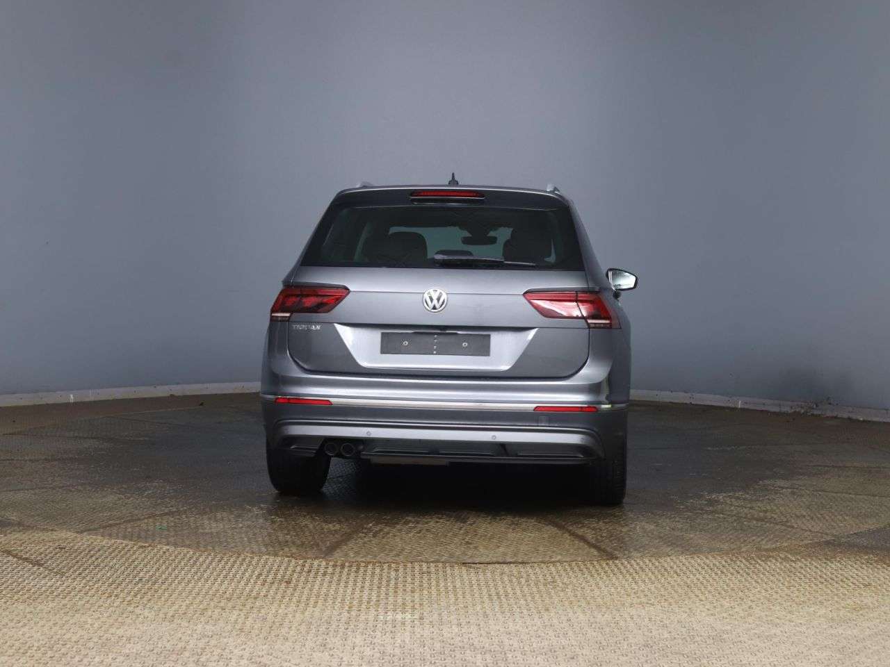 2018 VOLKSWAGEN TIGUAN 2018 VOLKSWAGEN TIGUAN