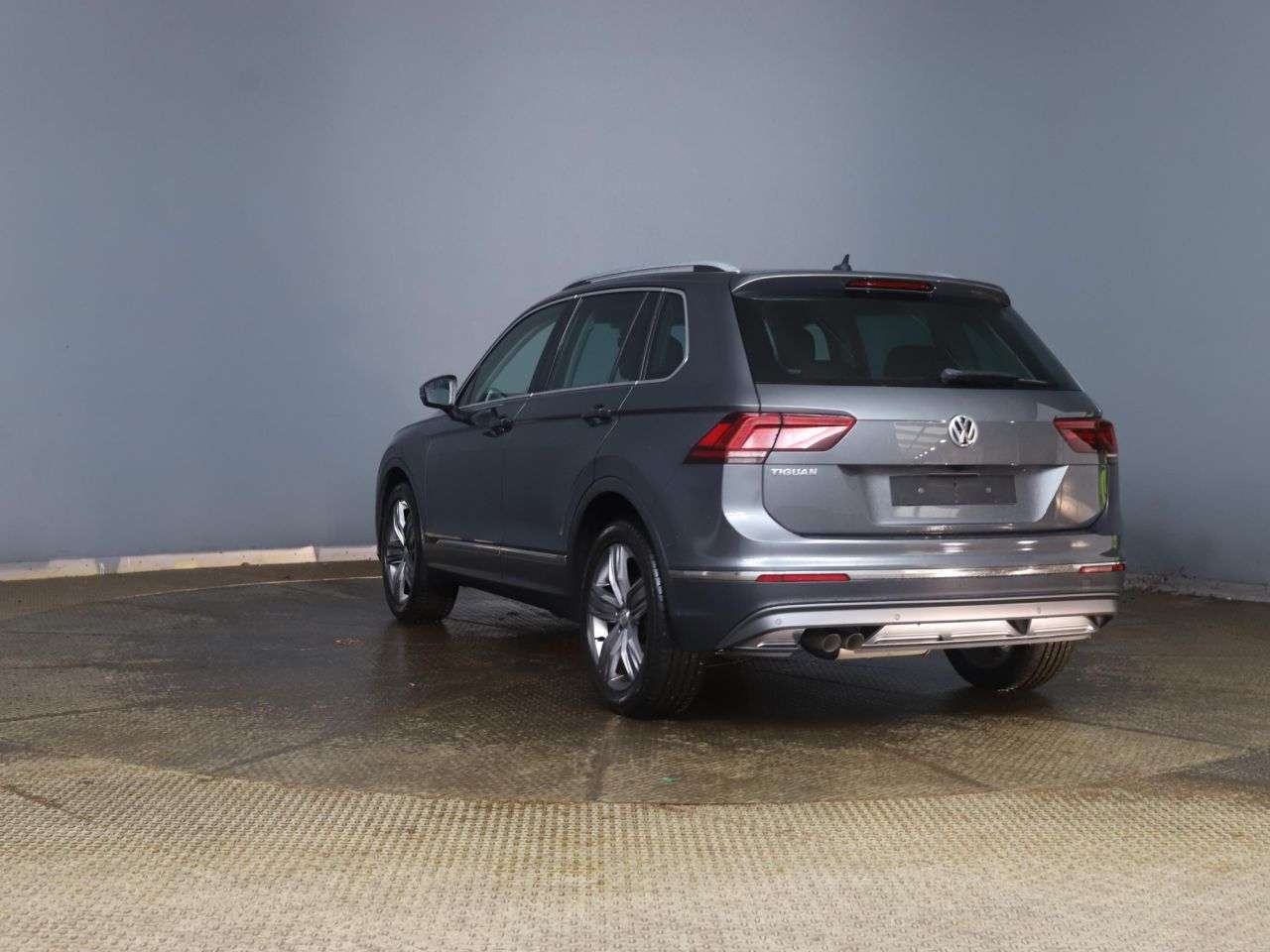 2018 VOLKSWAGEN TIGUAN 2018 VOLKSWAGEN TIGUAN