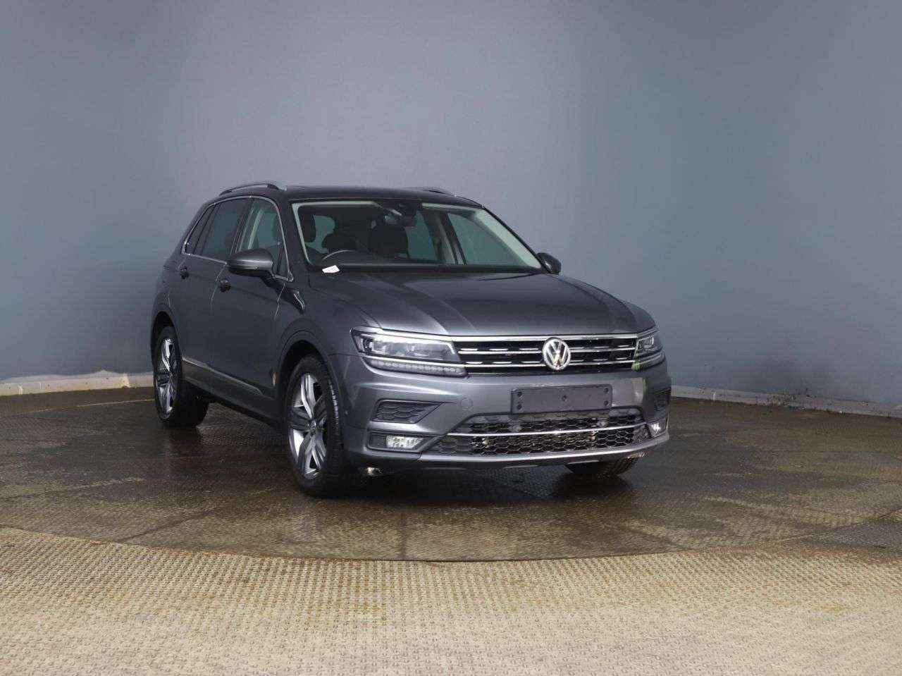 2018 VOLKSWAGEN TIGUAN 2018 VOLKSWAGEN TIGUAN