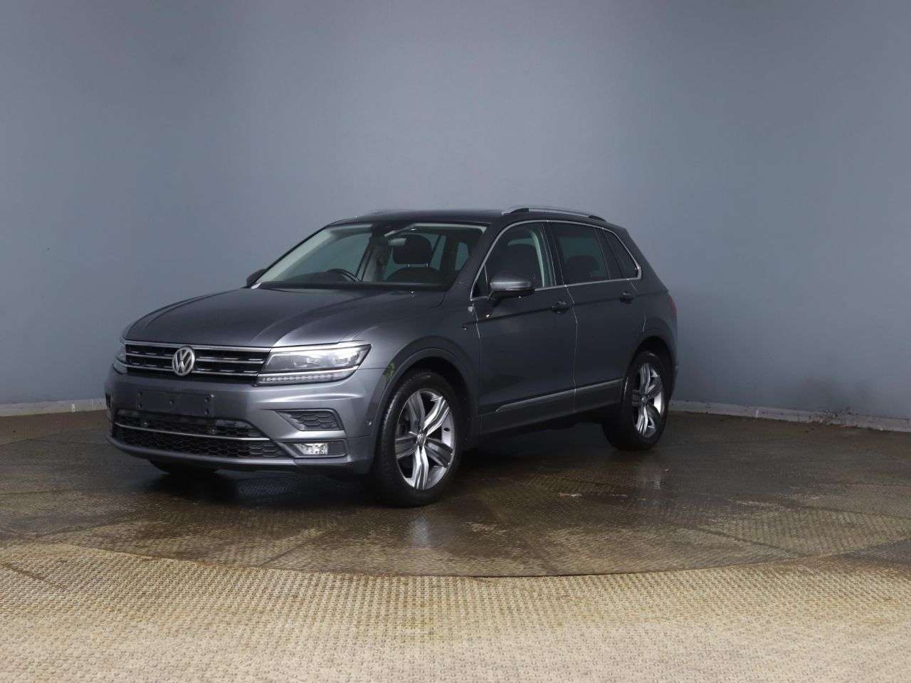 2018 VOLKSWAGEN TIGUAN 2018 VOLKSWAGEN TIGUAN