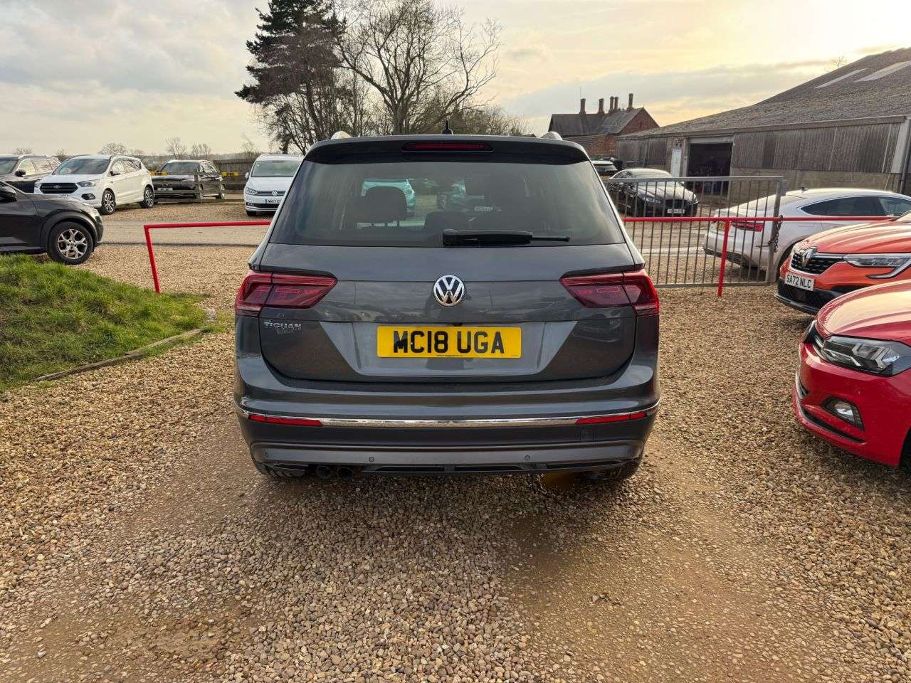 2018 VOLKSWAGEN TIGUAN 2018 VOLKSWAGEN TIGUAN