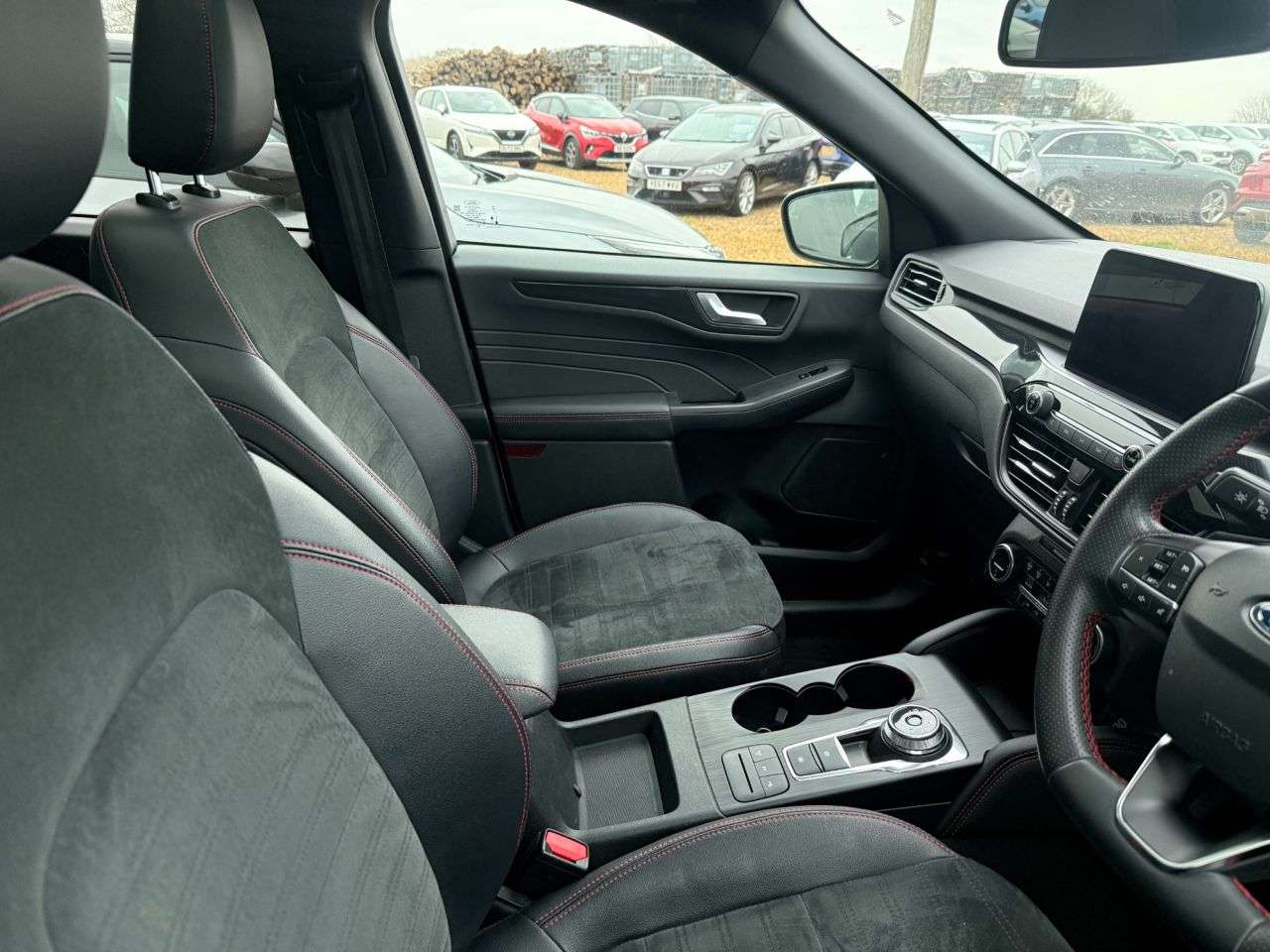 A 2022 FORD KUGA 2.5 Duratec 14.4kWh ST-Line X Edition SUV 5dr Petrol Plug-in Hybrid CVT Eur A 2022 FORD KUGA 2.5 Duratec 14.4kWh ST-Line X Edition SUV 5dr Petrol Plug-in Hybrid CVT Eur