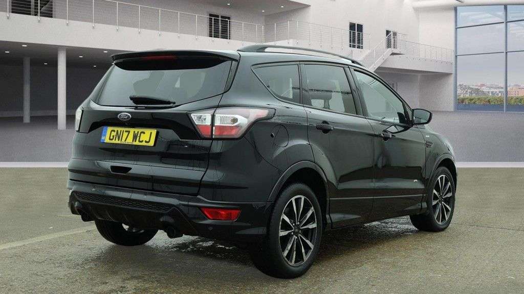 A 2017 FORD KUGA 2.0 TDCi ST-Line SUV 5dr Diesel Powershift AWD Euro 6 (s/s) (180 ps) A 2017 FORD KUGA 2.0 TDCi ST-Line SUV 5dr Diesel Powershift AWD Euro 6 (s/s) (180 ps)