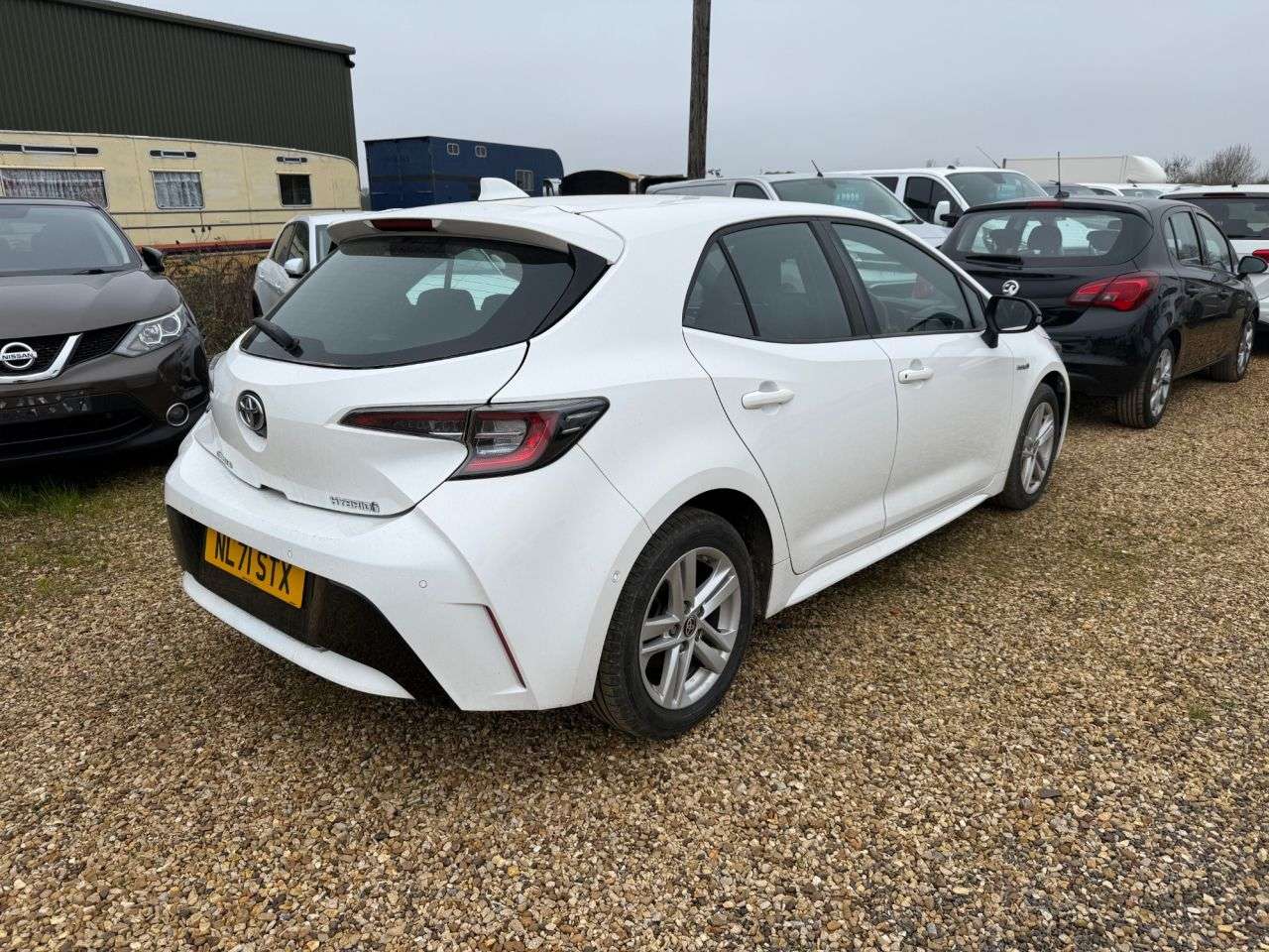 A 2021 TOYOTA COROLLA 1.8 VVT-h GPF Icon Tech Hatchback 5dr Petrol Hybrid CVT Euro 6 (s/s) (122 p A 2021 TOYOTA COROLLA 1.8 VVT-h GPF Icon Tech Hatchback 5dr Petrol Hybrid CVT Euro 6 (s/s) (122 p