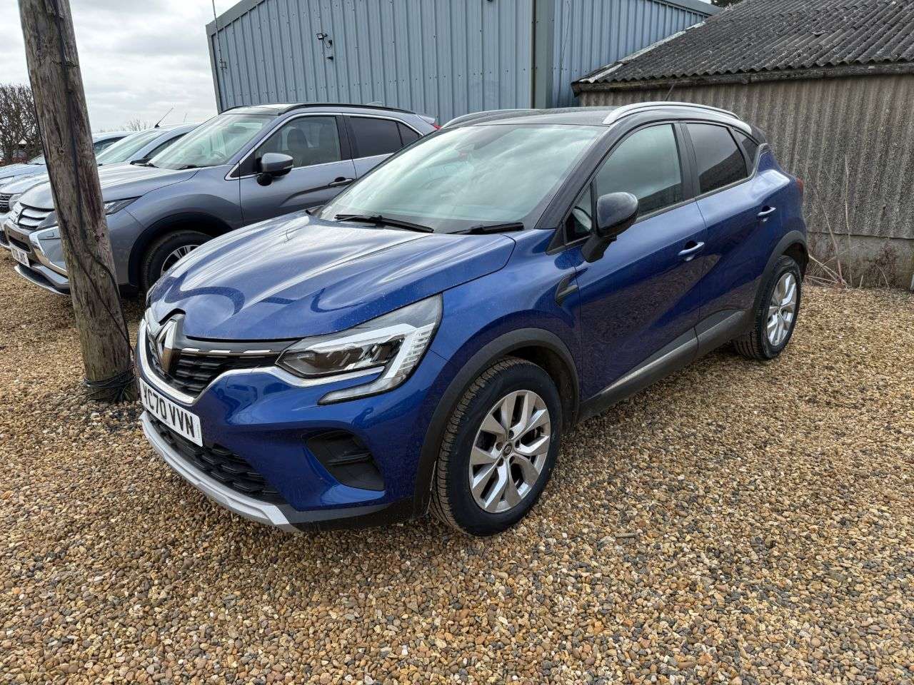 A 2020 RENAULT CAPTUR 1.0 TCe Iconic SUV 5dr Petrol Manual Euro 6 (s/s) (100 ps) A 2020 RENAULT CAPTUR 1.0 TCe Iconic SUV 5dr Petrol Manual Euro 6 (s/s) (100 ps)