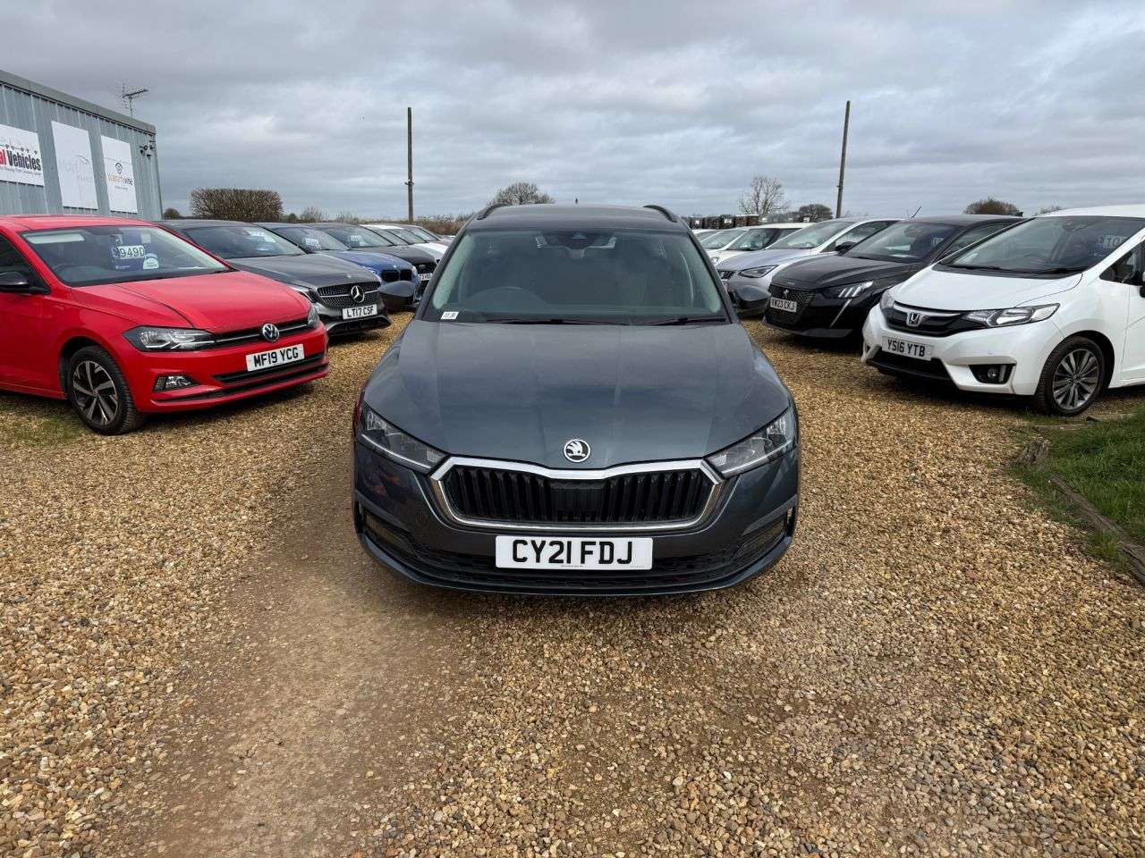 A 2021 SKODA OCTAVIA 1.0 TSI e-TEC MHEV SE First Edition Estate 5dr Petrol Hybrid DSG Euro 6 (s/ A 2021 SKODA OCTAVIA 1.0 TSI e-TEC MHEV SE First Edition Estate 5dr Petrol Hybrid DSG Euro 6 (s/