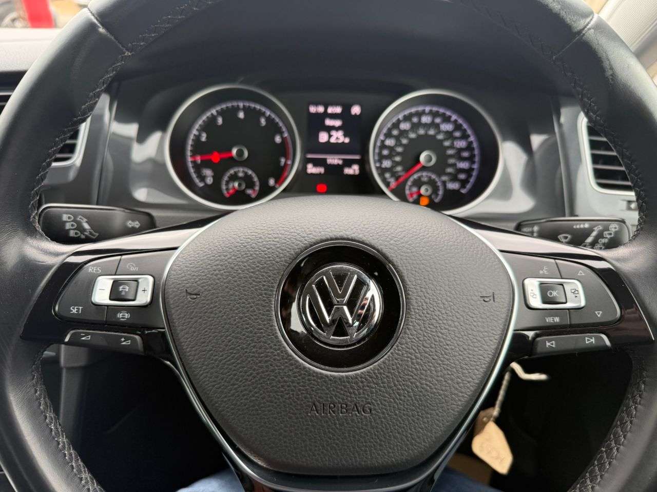 2020 VOLKSWAGEN GOLF 2020 VOLKSWAGEN GOLF