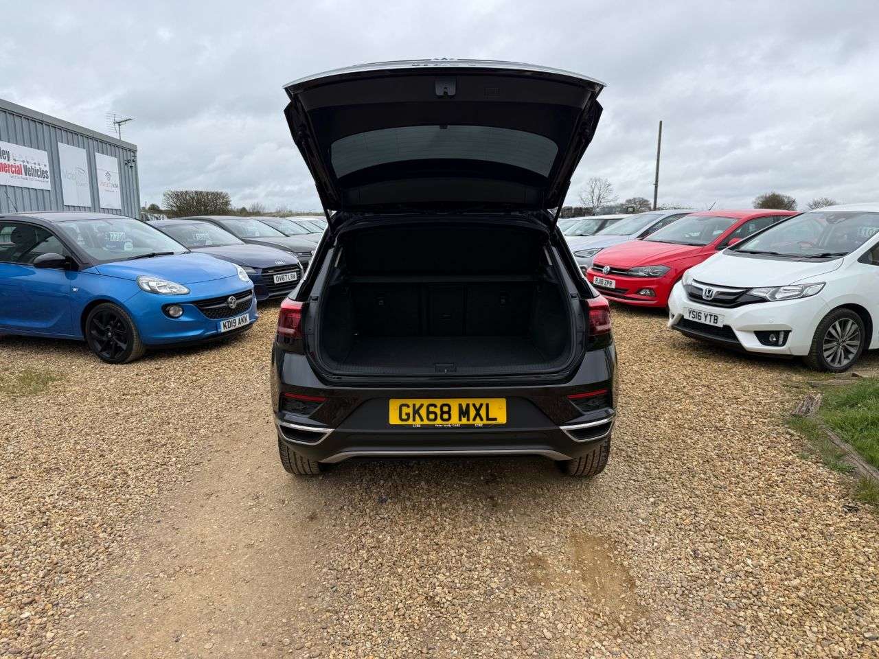 2018 VOLKSWAGEN T-ROC 2018 VOLKSWAGEN T-ROC