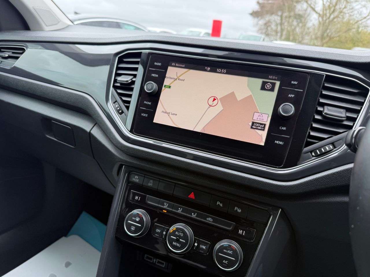 2018 VOLKSWAGEN T-ROC 2018 VOLKSWAGEN T-ROC