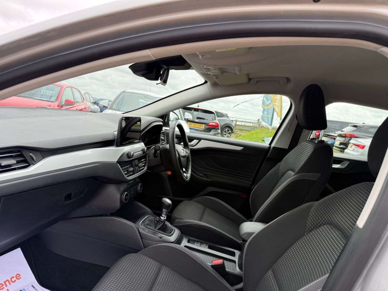 A 2020 FORD FOCUS 1.5 EcoBlue Zetec Estate 5dr Diesel Manual Euro 6 (s/s) (120 ps) A 2020 FORD FOCUS 1.5 EcoBlue Zetec Estate 5dr Diesel Manual Euro 6 (s/s) (120 ps)