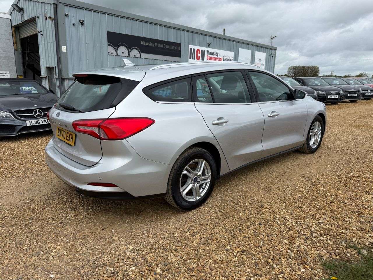 A 2020 FORD FOCUS 1.5 EcoBlue Zetec Estate 5dr Diesel Manual Euro 6 (s/s) (120 ps) A 2020 FORD FOCUS 1.5 EcoBlue Zetec Estate 5dr Diesel Manual Euro 6 (s/s) (120 ps)