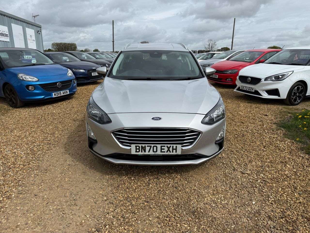 A 2020 FORD FOCUS 1.5 EcoBlue Zetec Estate 5dr Diesel Manual Euro 6 (s/s) (120 ps) A 2020 FORD FOCUS 1.5 EcoBlue Zetec Estate 5dr Diesel Manual Euro 6 (s/s) (120 ps)