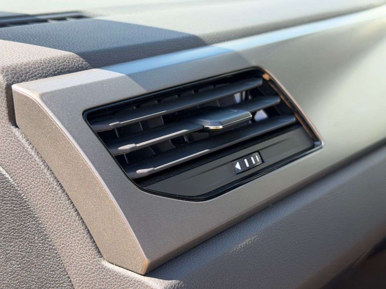 2020 VOLKSWAGEN POLO 2020 VOLKSWAGEN POLO