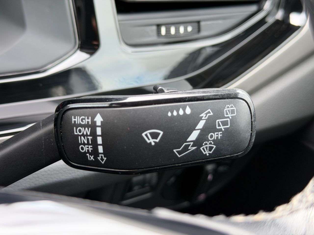 2020 VOLKSWAGEN POLO 2020 VOLKSWAGEN POLO