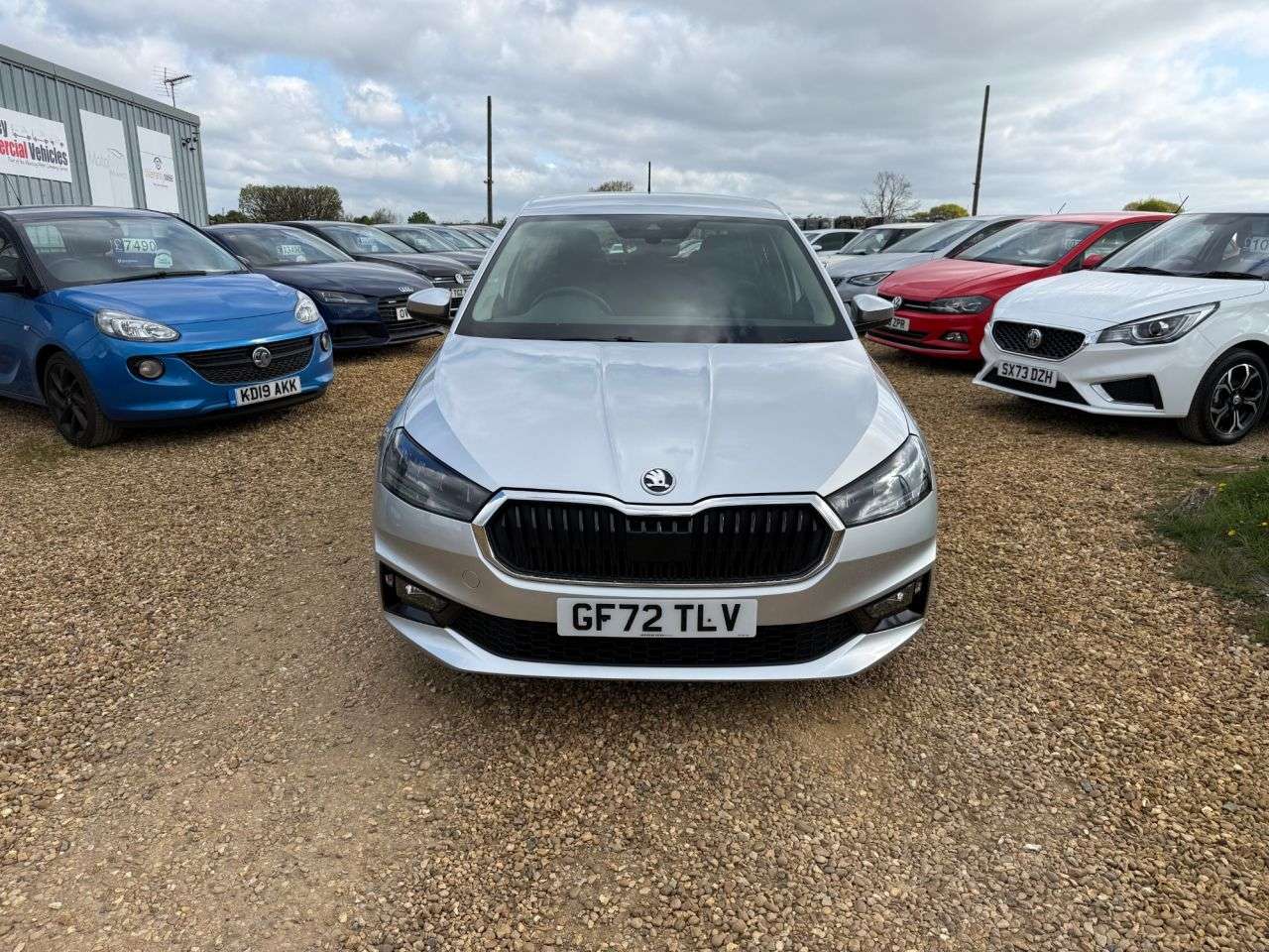 A 2022 SKODA FABIA 1.0 TSI SE Comfort Hatchback 5dr Petrol Manual Euro 6 (s/s) (95 ps) A 2022 SKODA FABIA 1.0 TSI SE Comfort Hatchback 5dr Petrol Manual Euro 6 (s/s) (95 ps)