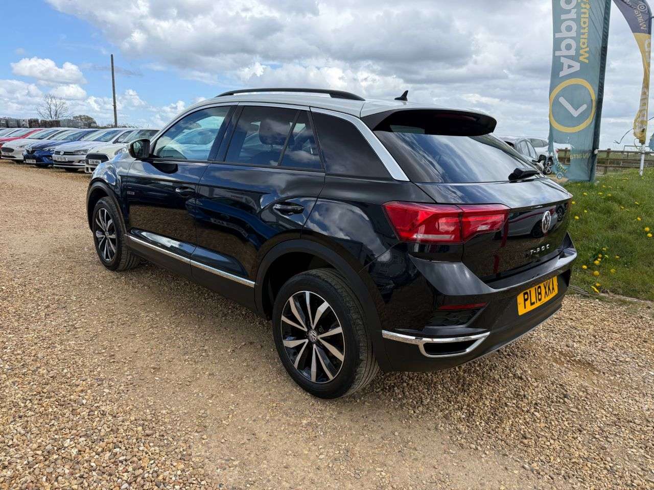 2018 VOLKSWAGEN T-ROC 2018 VOLKSWAGEN T-ROC