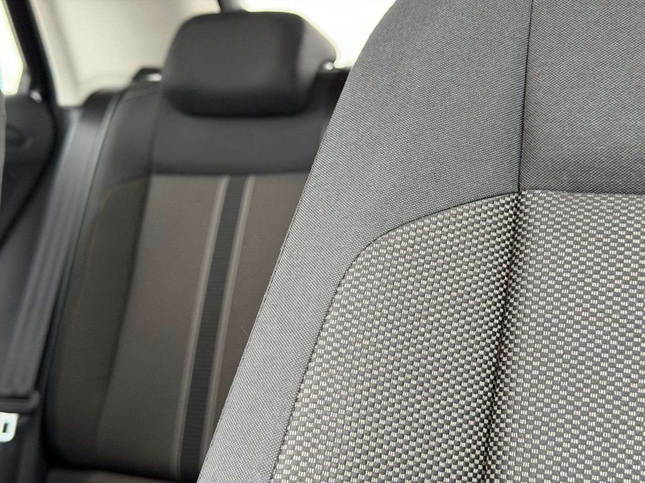 2018 VOLKSWAGEN T-ROC 2018 VOLKSWAGEN T-ROC