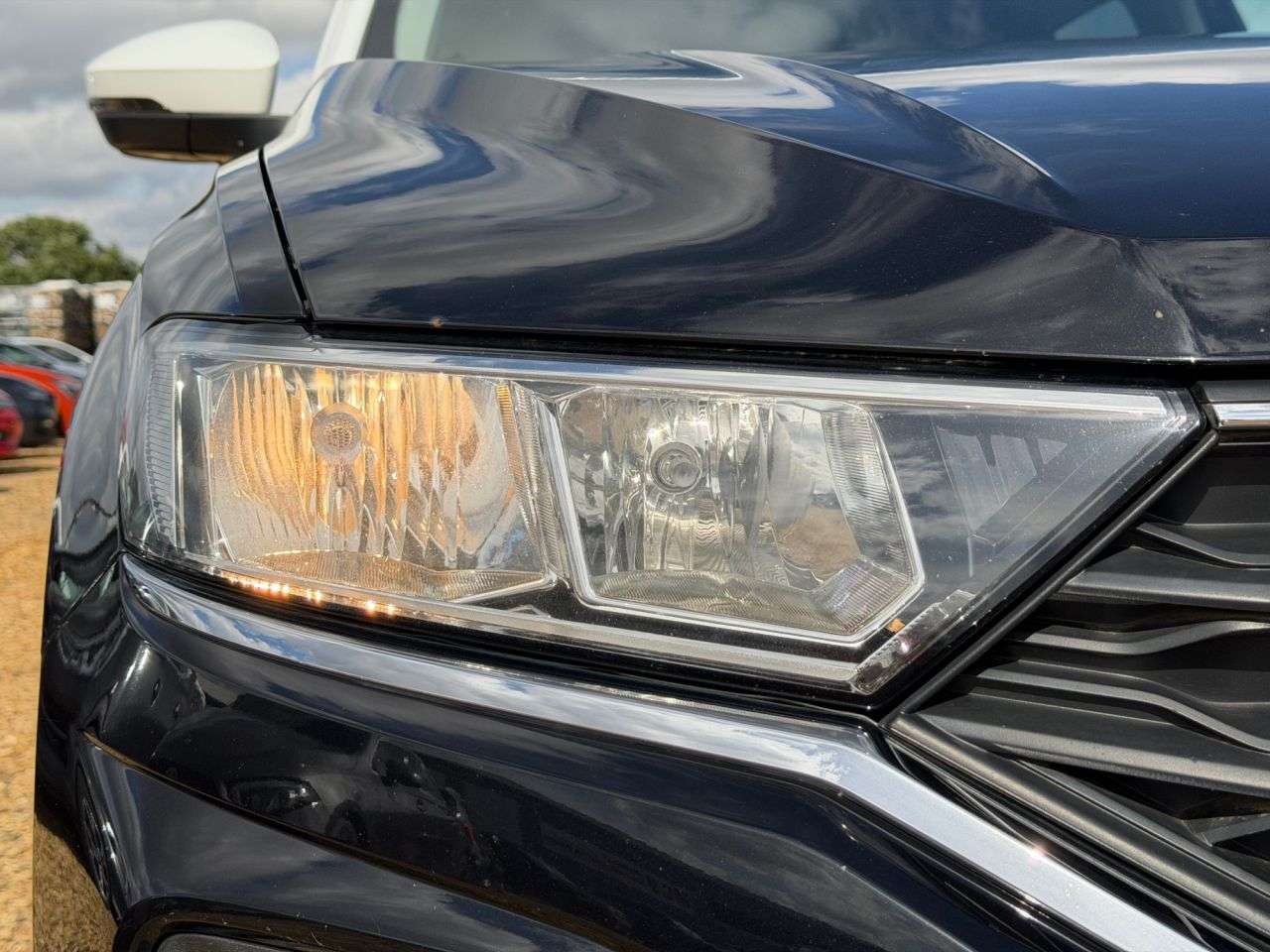 2018 VOLKSWAGEN T-ROC 2018 VOLKSWAGEN T-ROC