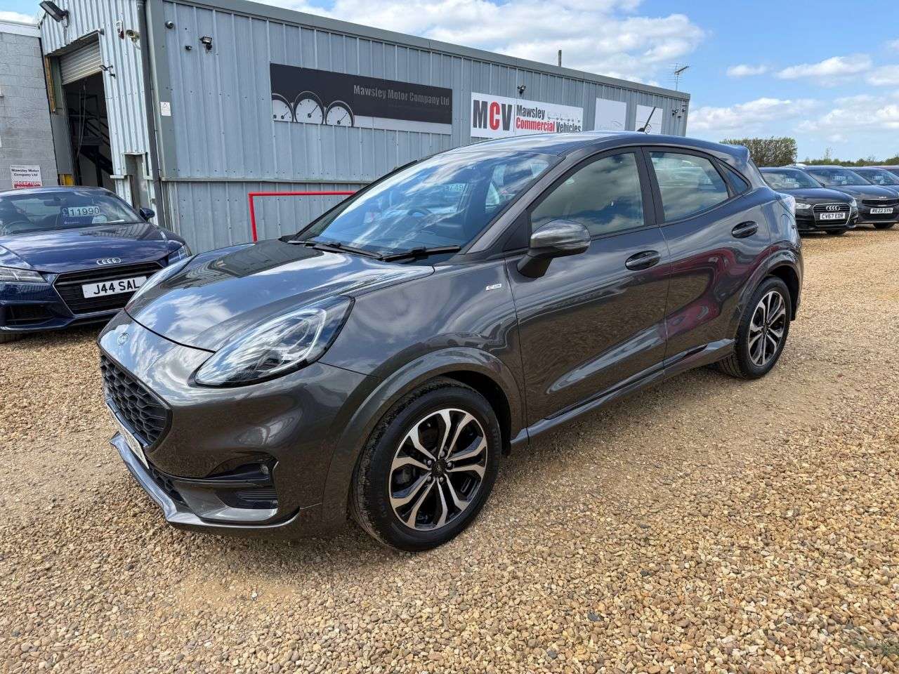 A 2020 FORD PUMA 1.0T EcoBoost MHEV ST-Line SUV 5dr Petrol Manual Euro 6 (s/s) (125 ps) A 2020 FORD PUMA 1.0T EcoBoost MHEV ST-Line SUV 5dr Petrol Manual Euro 6 (s/s) (125 ps)