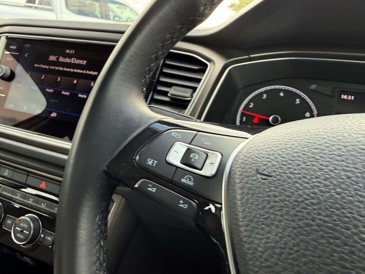 2018 VOLKSWAGEN T-ROC 2018 VOLKSWAGEN T-ROC