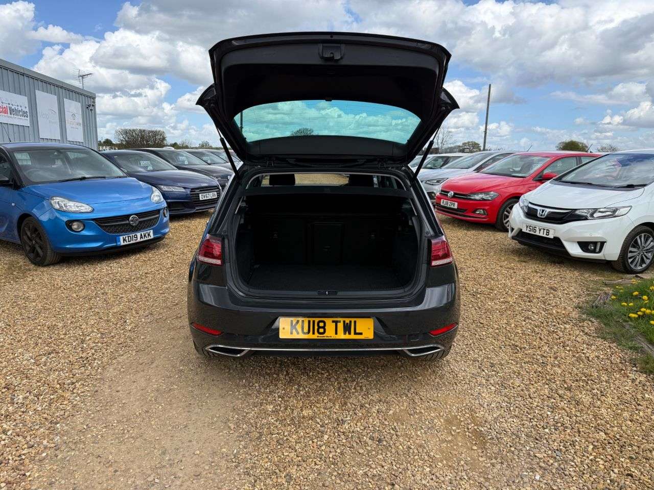 2018 VOLKSWAGEN GOLF 2018 VOLKSWAGEN GOLF