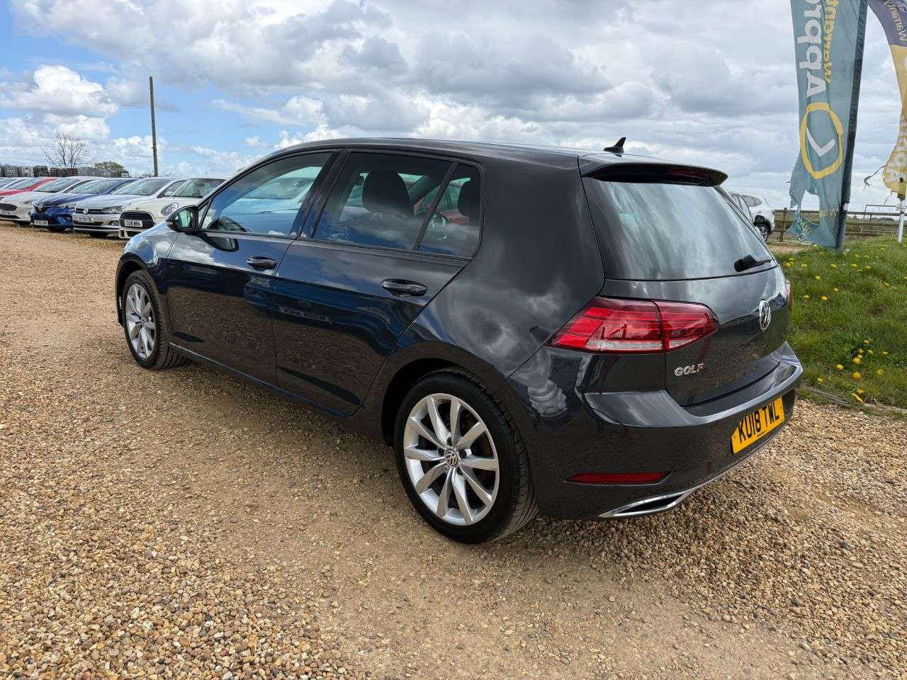 2018 VOLKSWAGEN GOLF 2018 VOLKSWAGEN GOLF
