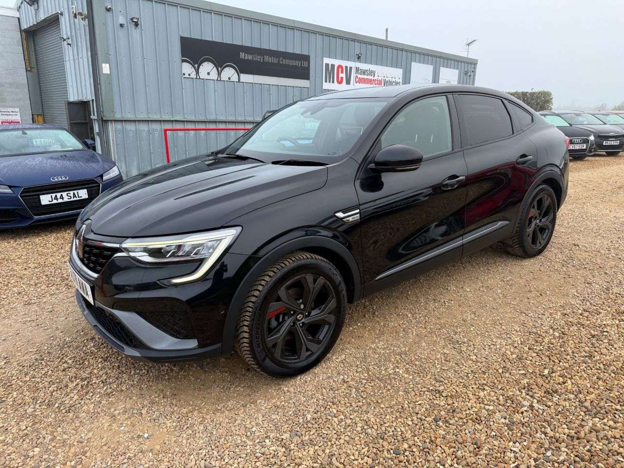 A 2021 RENAULT ARKANA 1.6 E-TECH r.s. line SUV 5dr Petrol Hybrid Auto 2WD Euro 6 (s/s) (145 bhp) A 2021 RENAULT ARKANA 1.6 E-TECH r.s. line SUV 5dr Petrol Hybrid Auto 2WD Euro 6 (s/s) (145 bhp)