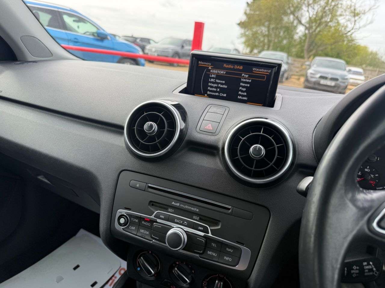 2017 AUDI A1 2017 AUDI A1