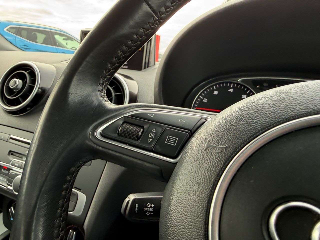 2017 AUDI A1 2017 AUDI A1