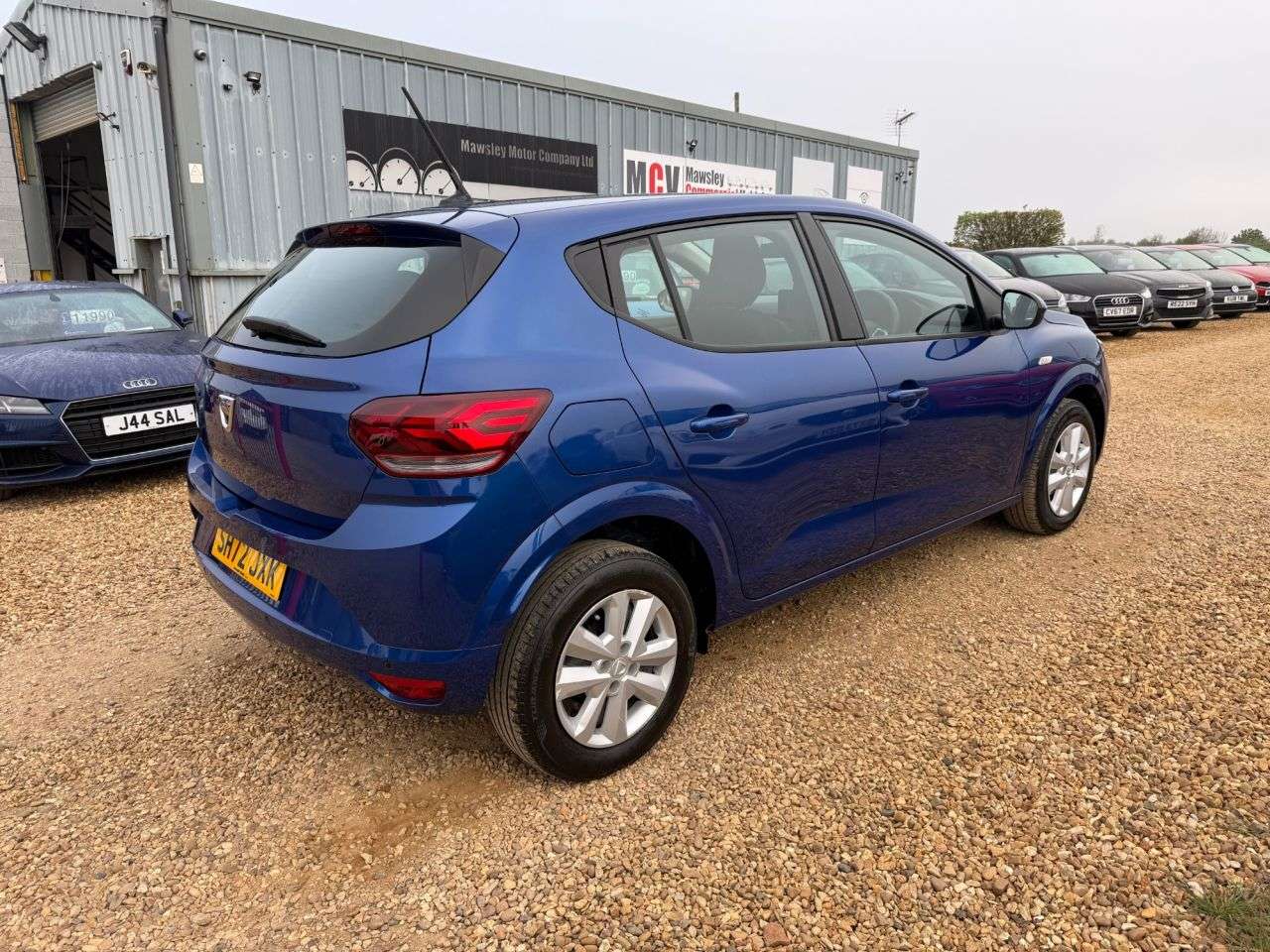 A 2022 DACIA SANDERO 1.0 TCe Comfort Hatchback 5dr Petrol Manual Euro 6 (s/s) (90 ps) A 2022 DACIA SANDERO 1.0 TCe Comfort Hatchback 5dr Petrol Manual Euro 6 (s/s) (90 ps)