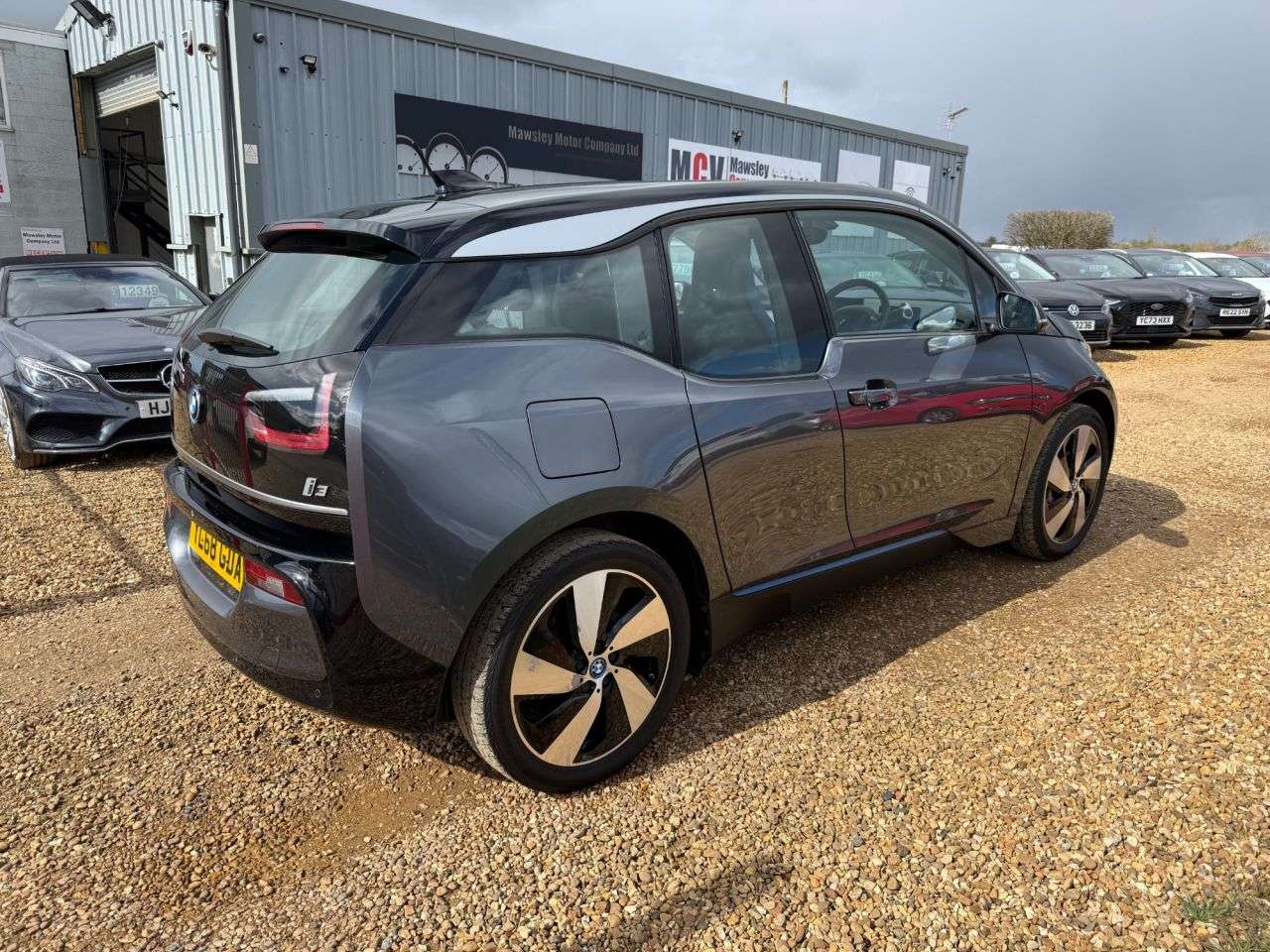 A 2018 BMW I3 42.2kWh Hatchback 5dr Electric Auto (170 ps) A 2018 BMW I3 42.2kWh Hatchback 5dr Electric Auto (170 ps)