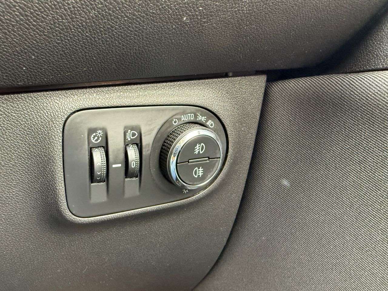 2018 VAUXHALL CORSA 2018 VAUXHALL CORSA