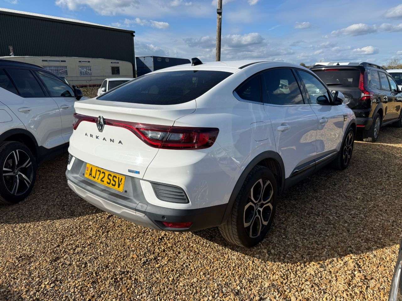 A 2023 RENAULT ARKANA 1.6 E-TECH S Edition SUV 5dr Petrol Hybrid Auto 2WD Euro 6 (s/s) (145 bhp) A 2023 RENAULT ARKANA 1.6 E-TECH S Edition SUV 5dr Petrol Hybrid Auto 2WD Euro 6 (s/s) (145 bhp)